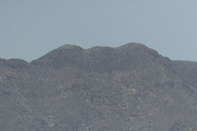 Hay un campamento para niños migrantes en la base militar de Fort Bliss en Texas.