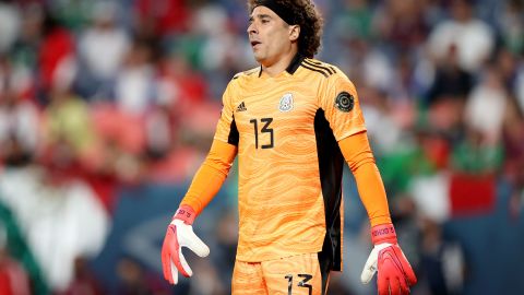 Guillermo Ochoa clasifica a Mexico a la final