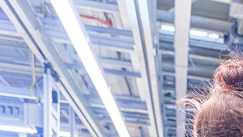 Foto del inicio de la producción Audi Q4