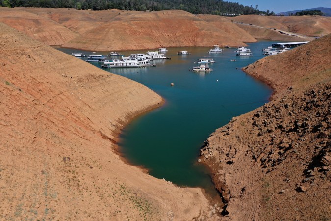 Lago Oroville, California