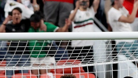 Memo Ochoa fue figura ante Costa Rica en la tanda de penales.