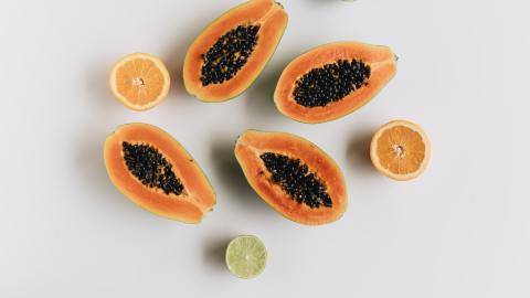 Papaya y naranjas