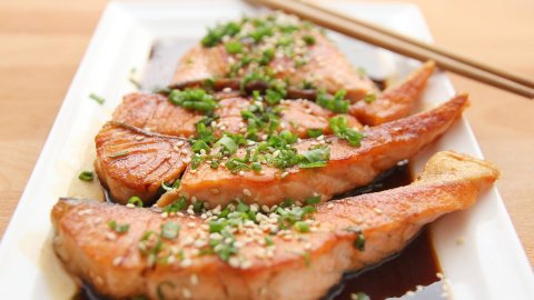 Pescados azules muestran beneficios en la lucha contra el cáncer