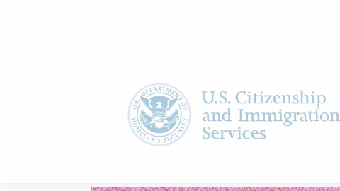 El rezago para obtener la residencia en EE UU es muy grande. (Fotos USCIS)