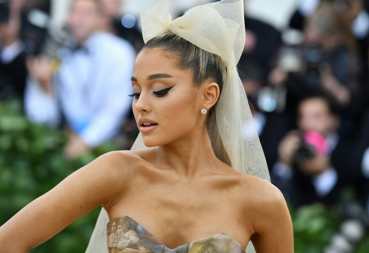 Ariana Grande gets a restraining order against the stalker who threatened her with death