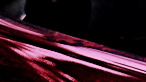 Niña roba auto de sus padres para ir a la playa