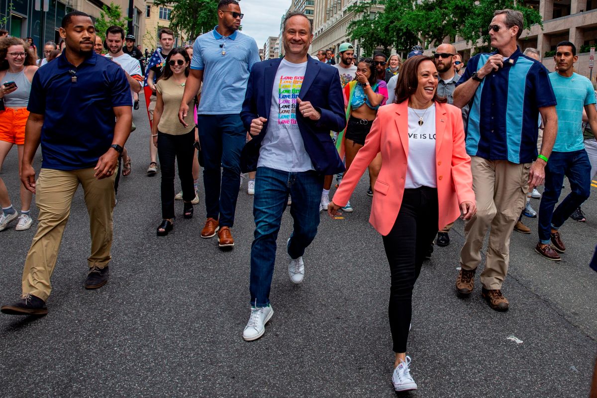 Harris y su esposo participaron en la Marcha LGBTQ+ en Washington D.C.