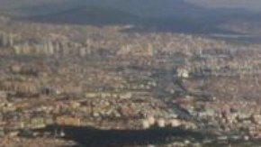 La ciudad de Estambul se extiende a ambos lados del Bósforo.