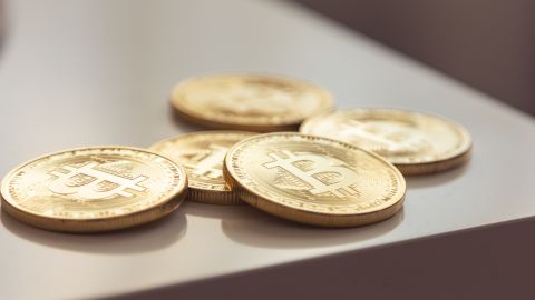 Puedes ganar tu salario en criptomonedas.