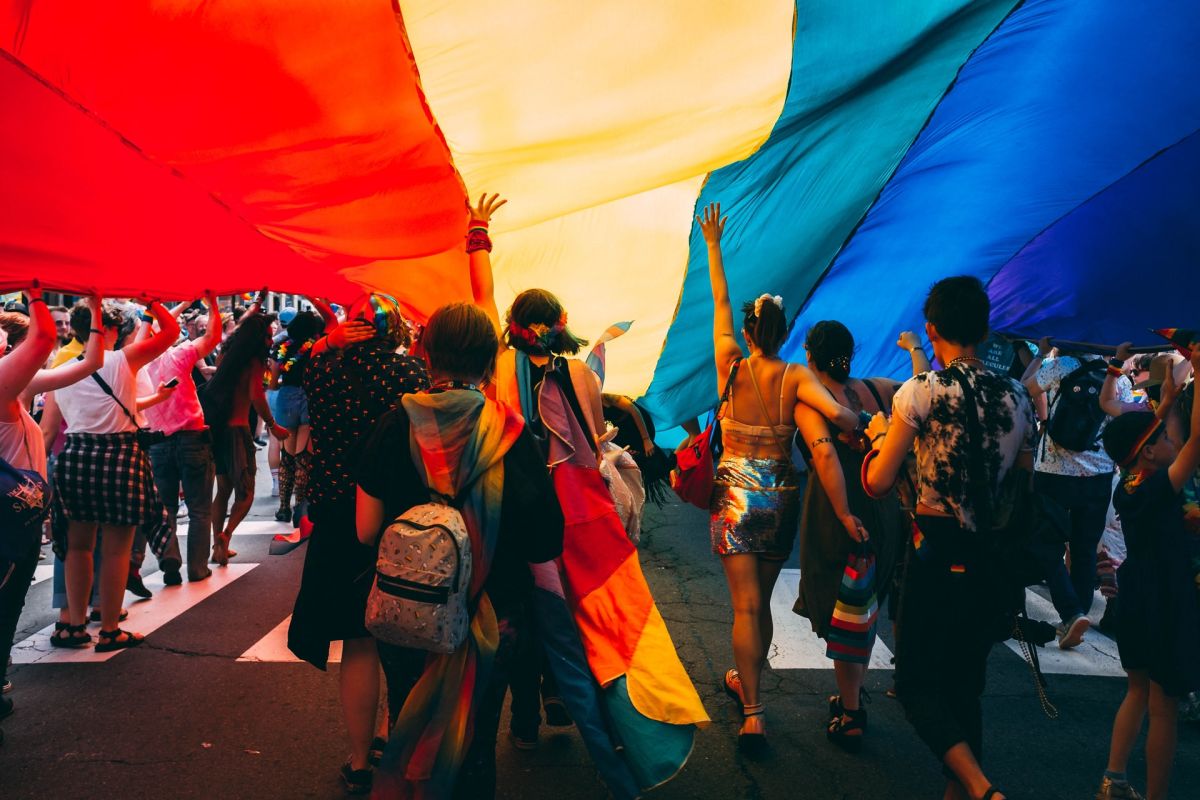 Mes del Orgullo LGBTQI: Cuán gay eres según la ubicación de tu signo zodiacal en la escala Kinsey