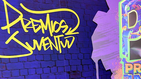 Chiquis Rivera, Sebastián Yatra y Alejandra Espinoza en Premios Juventud