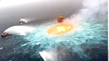 Un ojo de fuego en el mar: Pemex logra abatir un incendio de un ducto submarino en el Golfo de México-Activa-incendio-alarmas-en-Pem_1383159.jpg