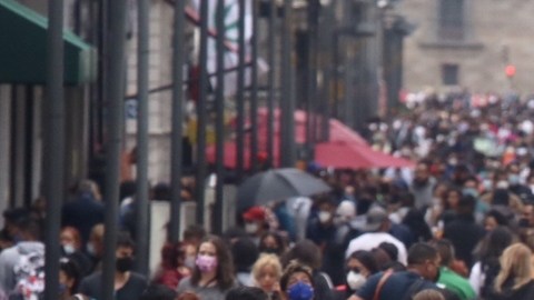 México atraviesa por una tercera ola de contagios por COVID-19, confirma el gobierno mexicano