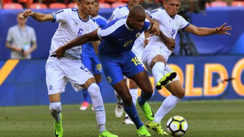 Curazao iba a debutar contra El Salvador el próximo domingo.