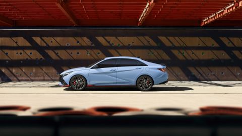 Foto lateral del nuevo Elantra N 2022