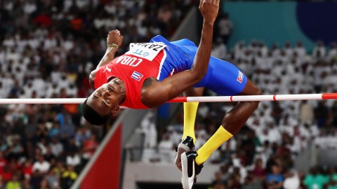 Zayas es campeón panamericano en Lima y quinto lugar mundial en Doha 2019.