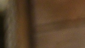 Hillary Duff compartió fotos personales de su parto natural en casa