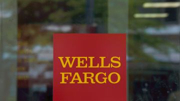 Wells Fargo anuncia que cerrará todas las líneas de crédito de sus clientes