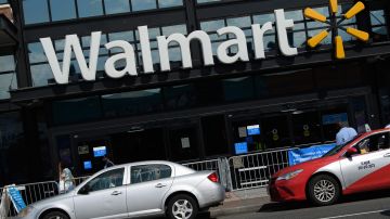 Walmart y Sam's Club vuelven a exigir el uso de mascarilla a los empleados-GettyImages-1228097314-1.jpeg