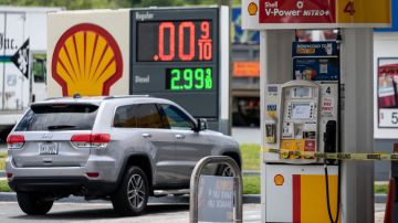 El precio del galón de gasolina un 40% más caro durante el fin de semana del 4 de julio-GettyImages-1232849215.jpeg