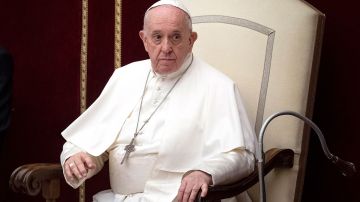 Papa Francisco está “en buenas condiciones" tras operación, afirma el Vaticano