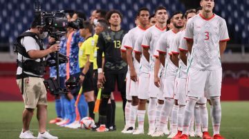 La selección mexicana depende de sí misma para poder trascender a cuartos de final. Un empate y una derrota complicarían las aspiraciones aztecas de pasar a la siguiente fase