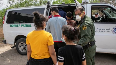 Se reanudaron las deportaciones exprés de familias migrantes.