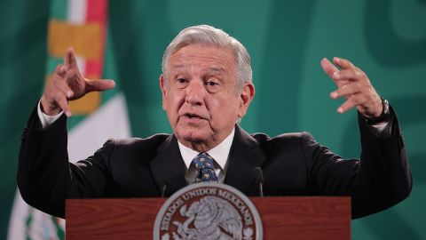 amlo