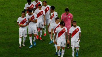 Perú también reclamó por un penalti no pitado tras una mano en el área brasileña.