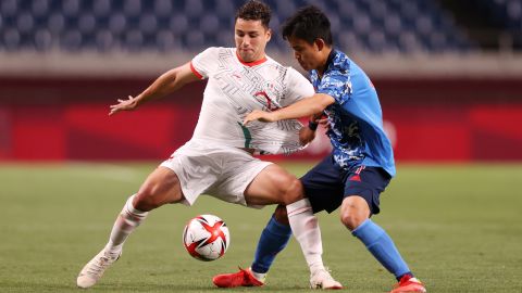 Los japoneses se impusieron 2-1 en el segundo partido de la fase de grupos.