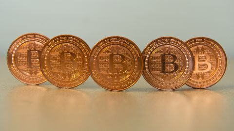 Un diamante es pagado en millones de dólares con criptomonedas.