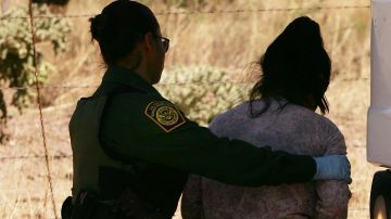 CBP reporta que ha detenido a más de un millón de inmigrantes en el año fiscal 2021.
