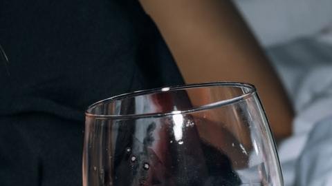 Copas con vino tinto