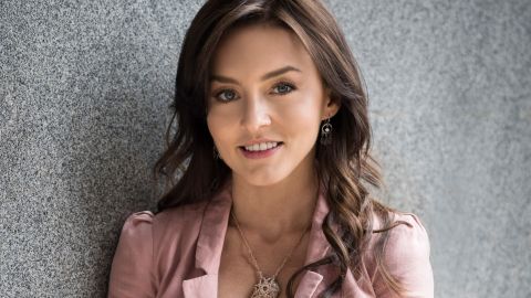 Angelique Boyer es Renata en 'Vencer el Pasado'