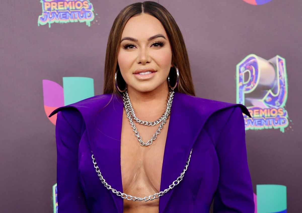 Chiquis Rivera baila “La Chona” en leggings de látex y causa sensación “quebrando”