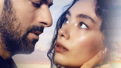 Neslihan Atagül y Engin Akyürek protagonizan 'La Hija del Embajador'.