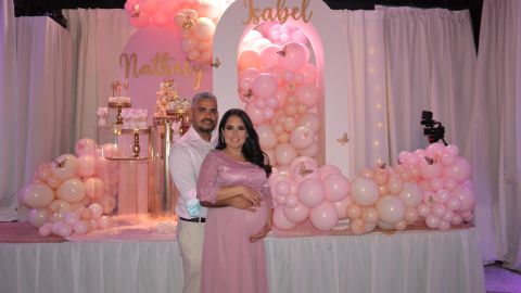 Yadira Rodríguez y Yunieskis Hernández en el Baby Shower de Nathaly Isabel.