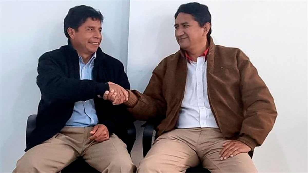 El presidente Pedro Castillo, izquierda, y Vladimir Cerrón, derecha.