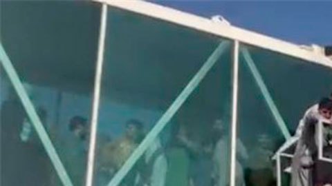 Aviones en Afganistán