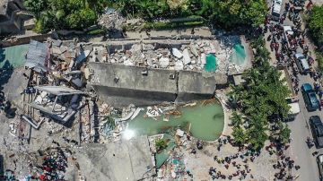 La foto de un dron muestra los daños causados por el sismo en Los Cayos, Haití. /Foto: Ralph Tedy Erol/EFE