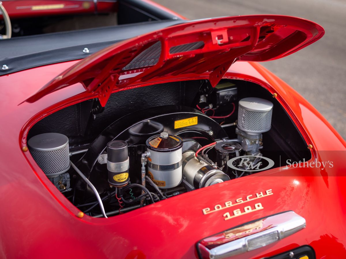 Foto del motor del 1955 Porsche 356 1600 Speedster de Reutter