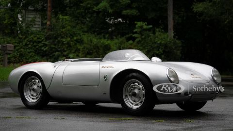Foto frontal del 1955 Porsche 550 Spyder