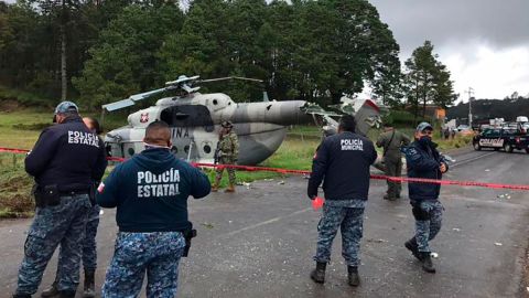 VIDEO: Momento en que helicóptero de la Marina de México se desploma segundos después de despegar