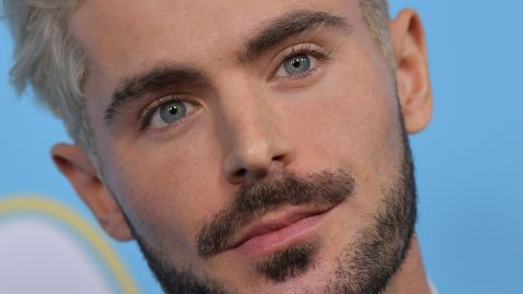 Zac Efron comparte pantalla con Jessica Alba