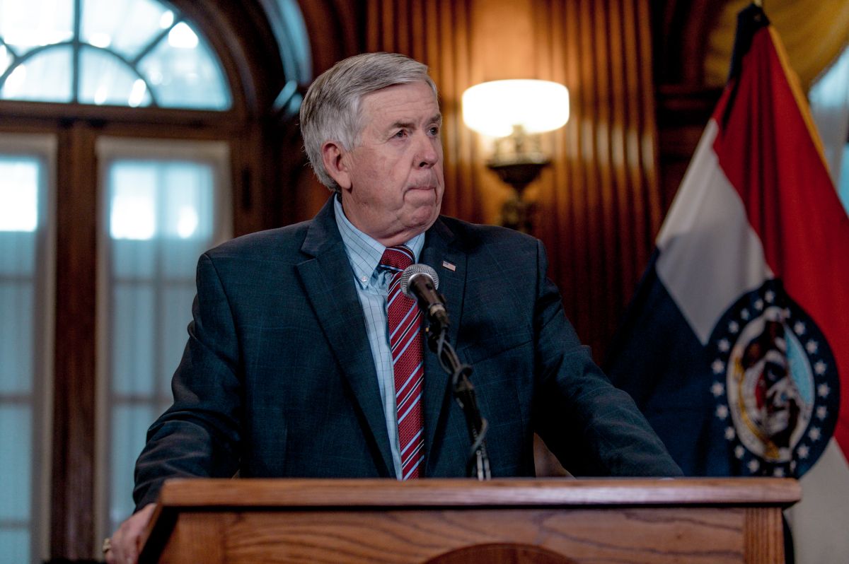 Missouri Governor pardons couple who pointed guns at Black Lives Matter protesters