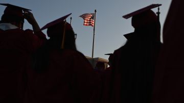 La medida que puso en pausa el pago de los préstamos estudiantiles termina el 1 de mayo. (Getty Images)