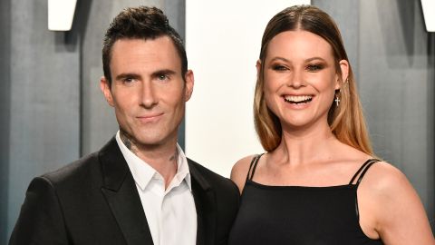 Video: Conoce por dentro la ‘sencilla’ mansión de Adam Levine y Behati Prinsloo