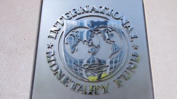 El Fondo Monetario Internacional está alertando sobre las consecuencias de la invasión de Rusia a Ucrania.
