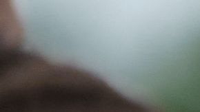 Familias migrantes se entregan a la Patrulla Fronteriza en Penitas, Texas.