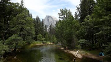 El Condado Mariposa en la Sierra Nevada incluye una parte del Parque Nacional Yosemite.